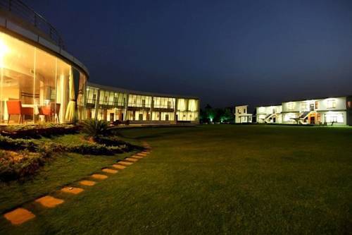 The Awesome Farms & Resorts Gothda Mohbtabad Exteriör bild